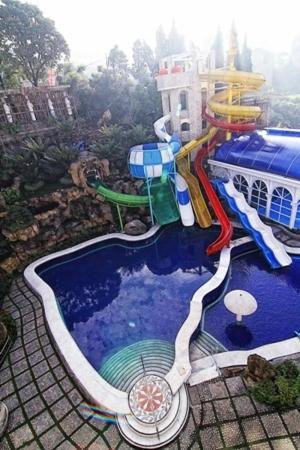Grand Paradise Лембанг Экстерьер фото